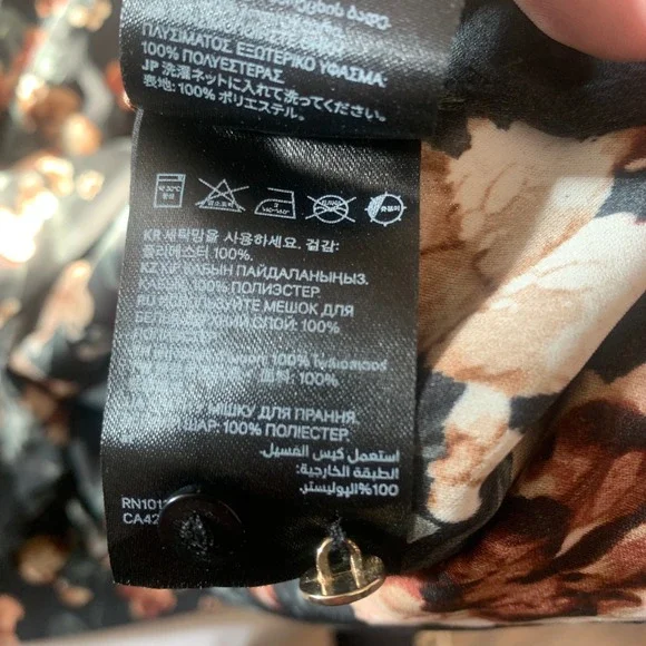 H&M Womens Black Floral Print 3/4 Sleeve V-Neck Shift Dress Sz 8 Polyester Boho - Picture 8 of 12